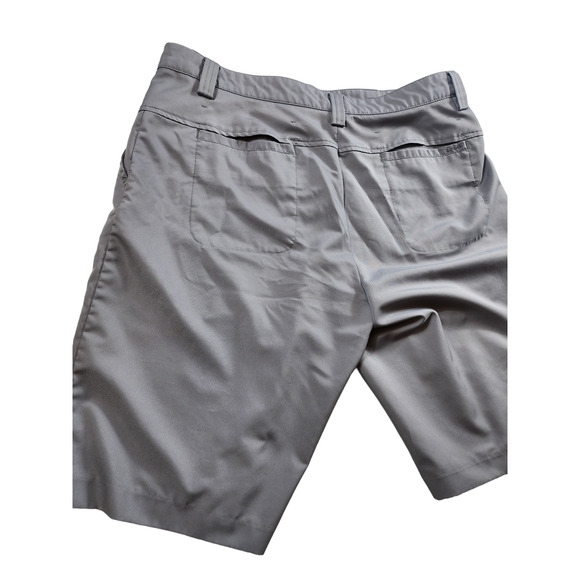 IZOD Golf Shorts Mens Size 36 Gray XFG Chino Flat Pockets Belt Loops Summer - Picture 9 of 16
